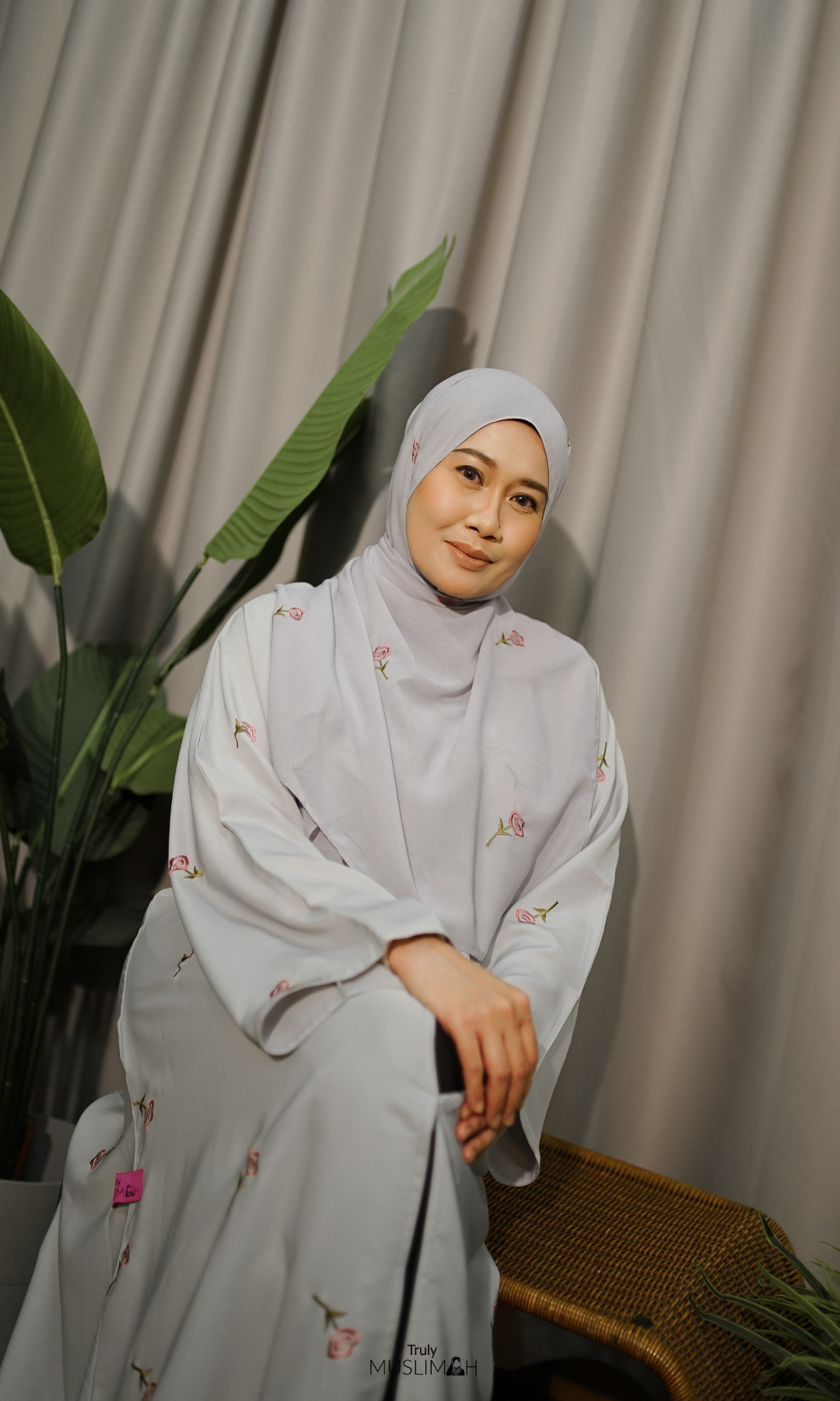 Wardiy | Abaya