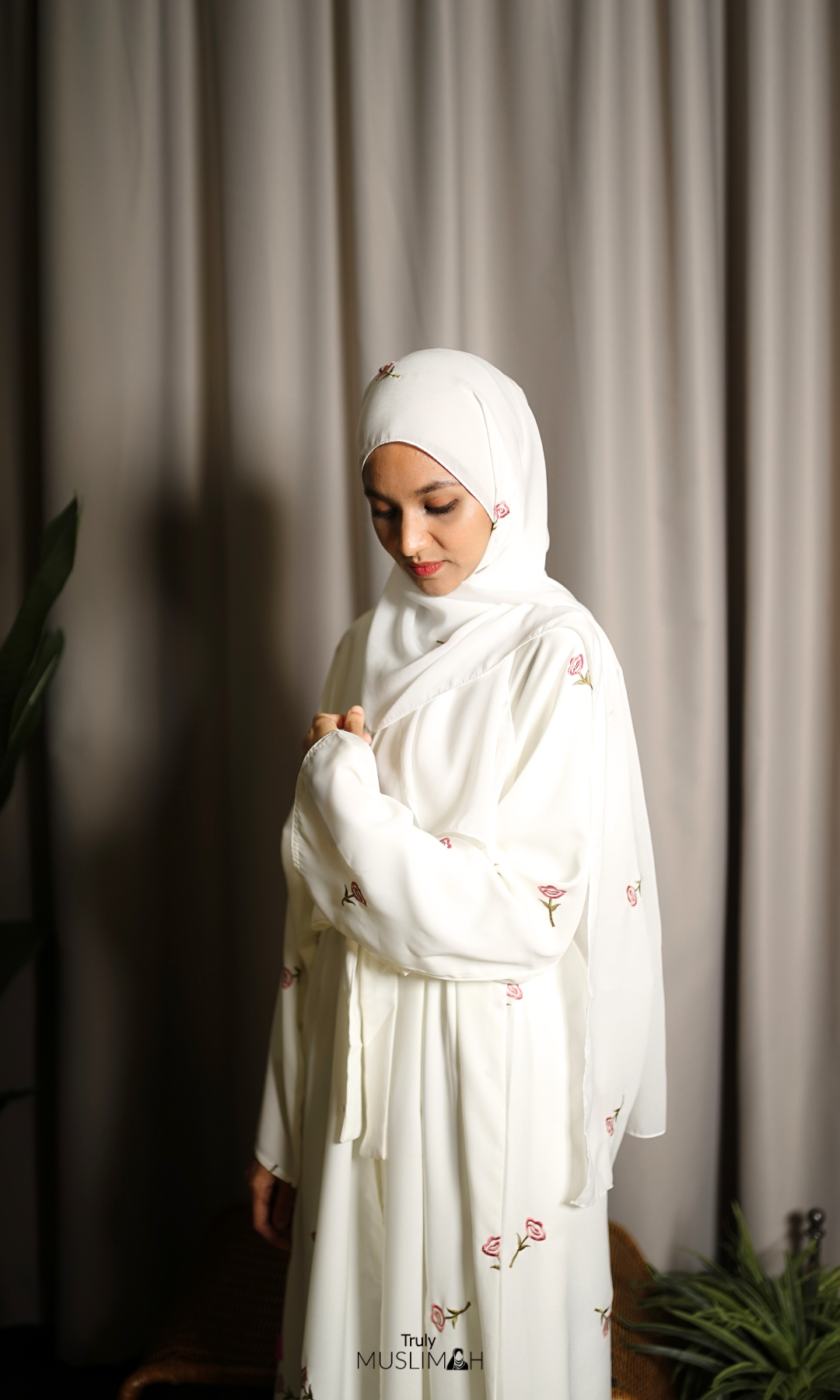Wardiy | Abaya