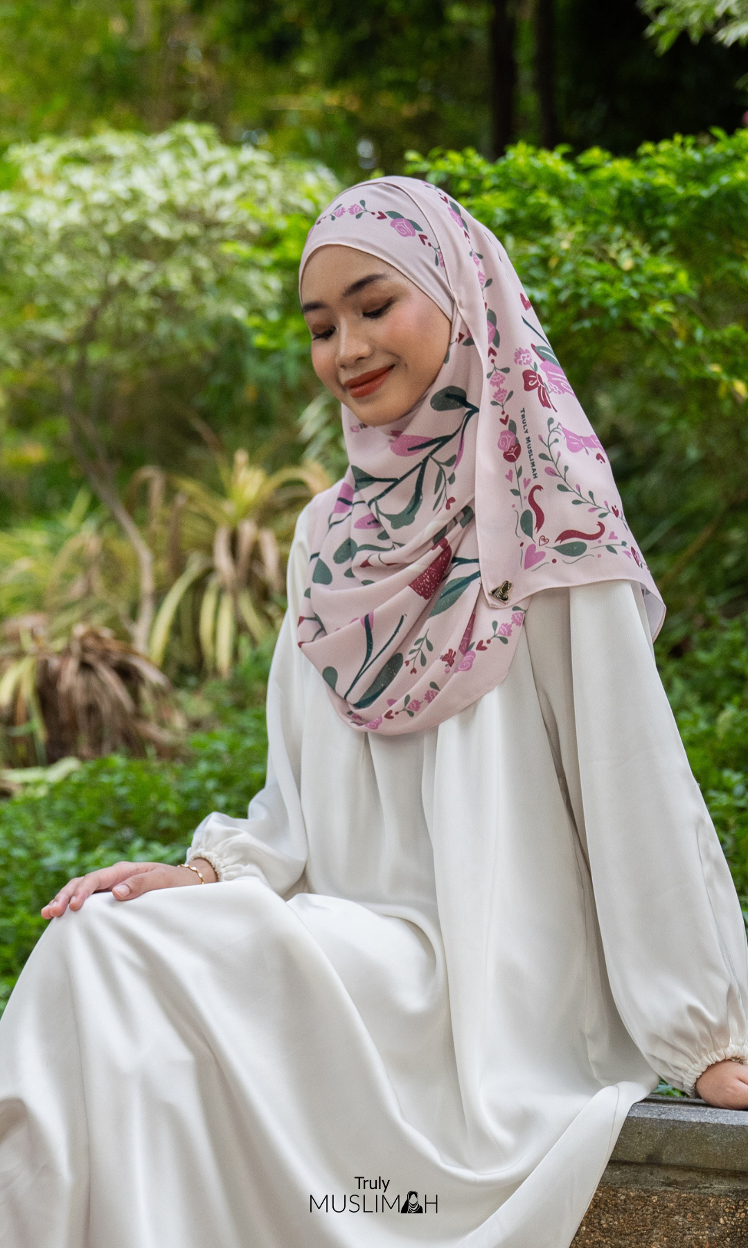 Lola's Secret Garden | Printed Hijab